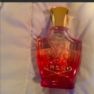 Gently Creed Princess w/o the box. Used a handful of times, but no longer using.